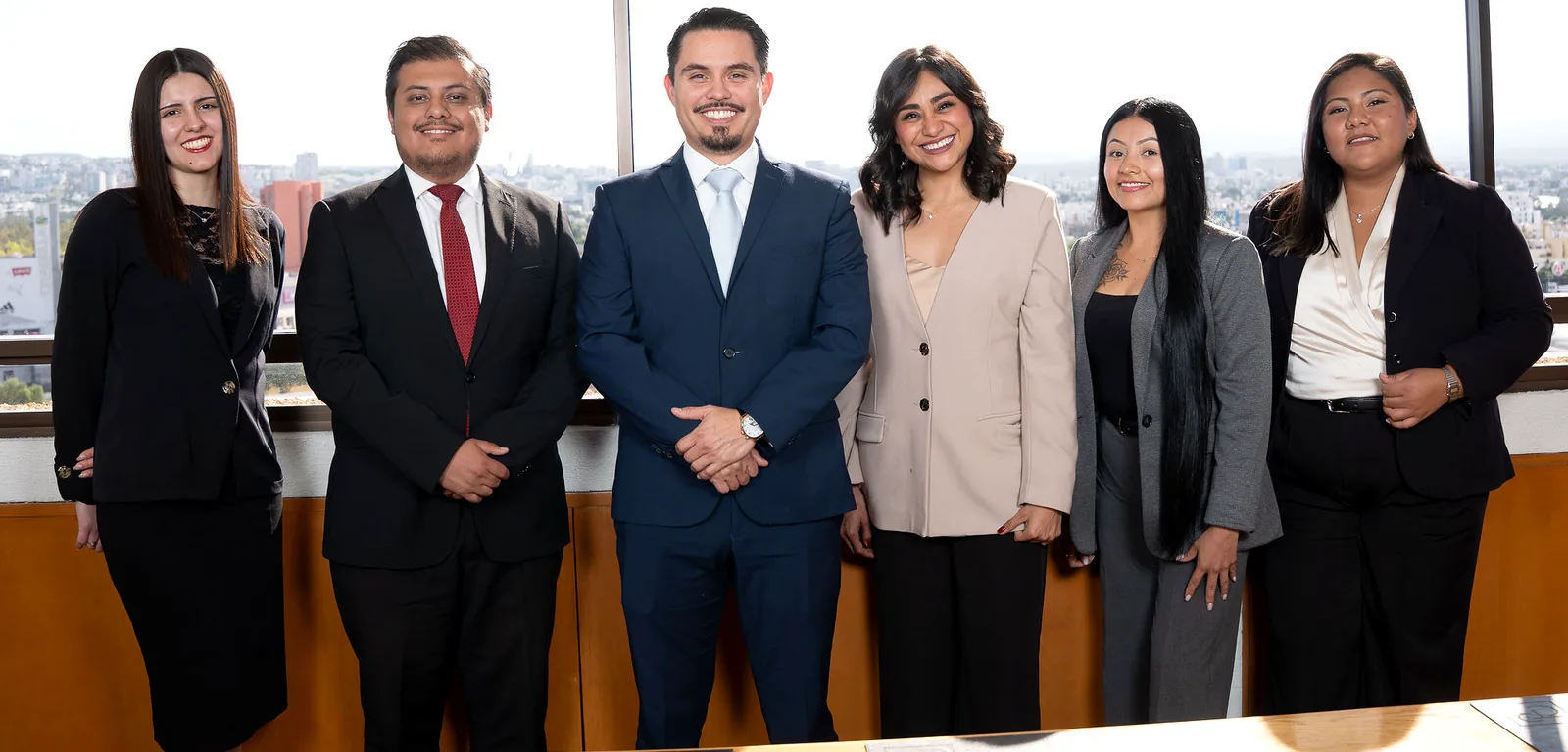 Equipo de CTR en la sala de juntas de San Luis Potosí